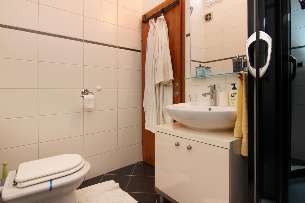 Apartments Josipa Split Rum bild