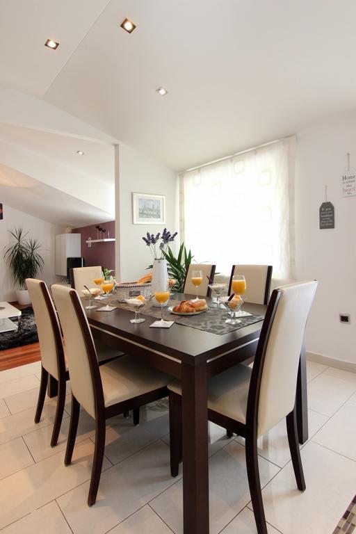 Apartments Josipa Split Rum bild