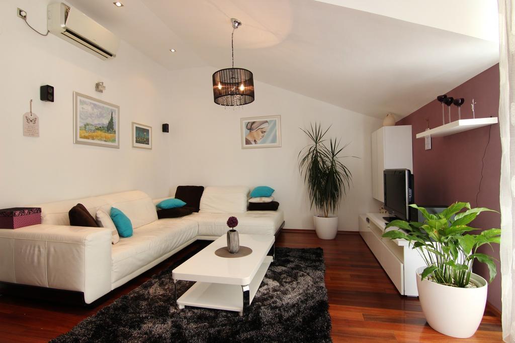 Apartments Josipa Split Rum bild